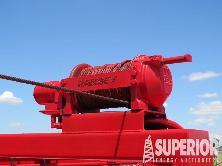 2010-evco-eps-85-power-swivel-image-9
