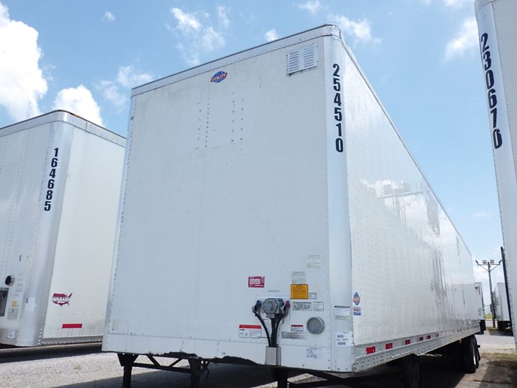 2021-utility-4000d-x-image-1