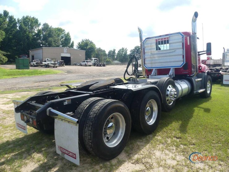 2017-kenworth-t680-image-2