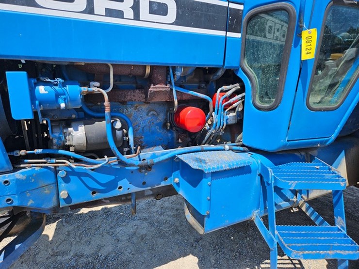 ford-8630-image-12