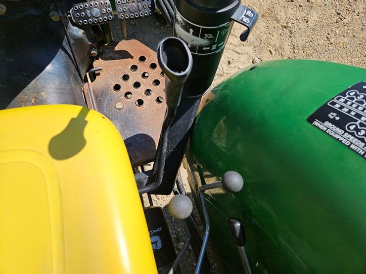 john-deere-5205-image-31