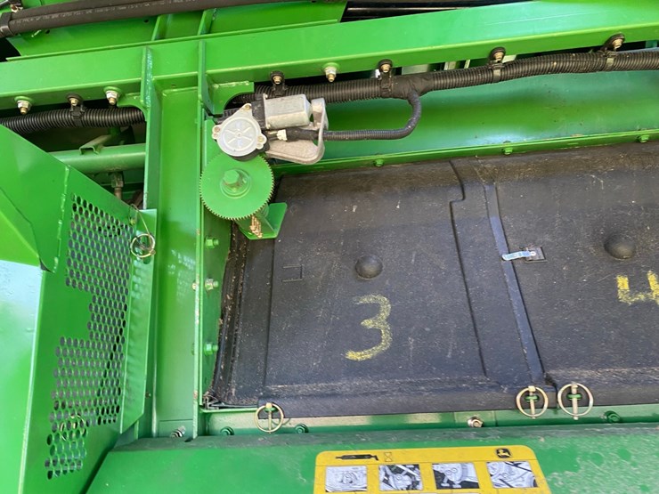 john-deere-9670-combine-4x4-image-49