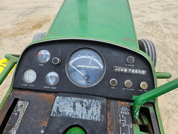 john-deere-4320-image-28