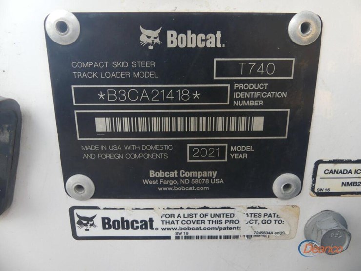 2021-bobcat-t740-image-8
