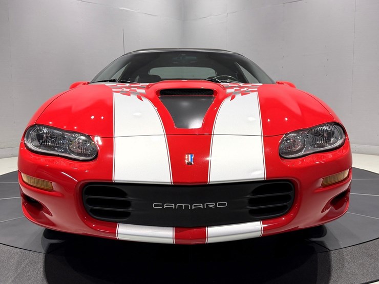 #1517-•-2002-chevrolet-camaro-ss-image-21