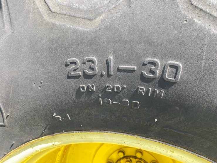 john-deere-8430-image-65