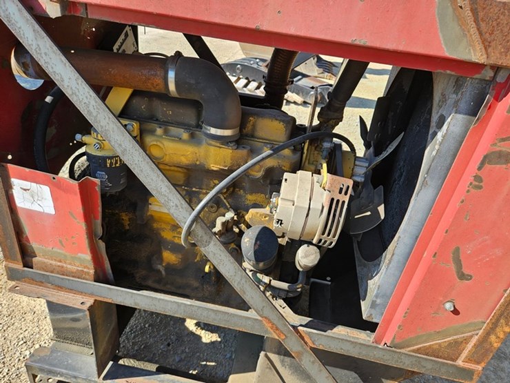john-deere-4039-image-10