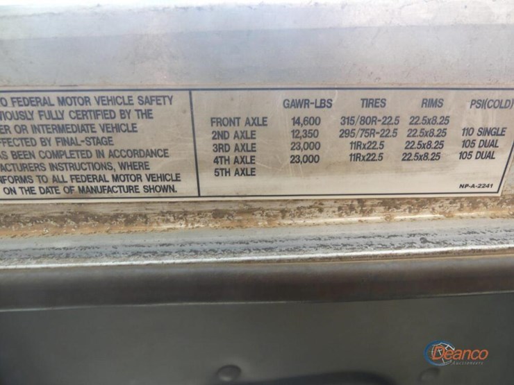 2012-kenworth-t800-image-27