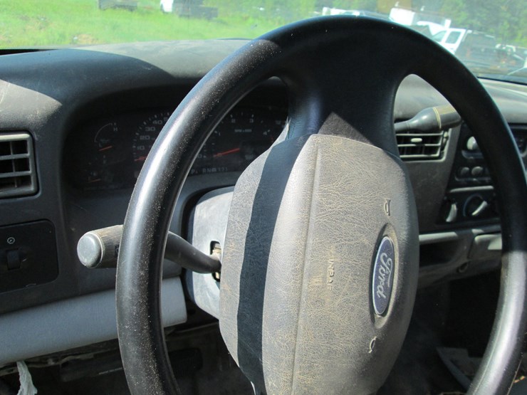 2004-ford-f350-image-17