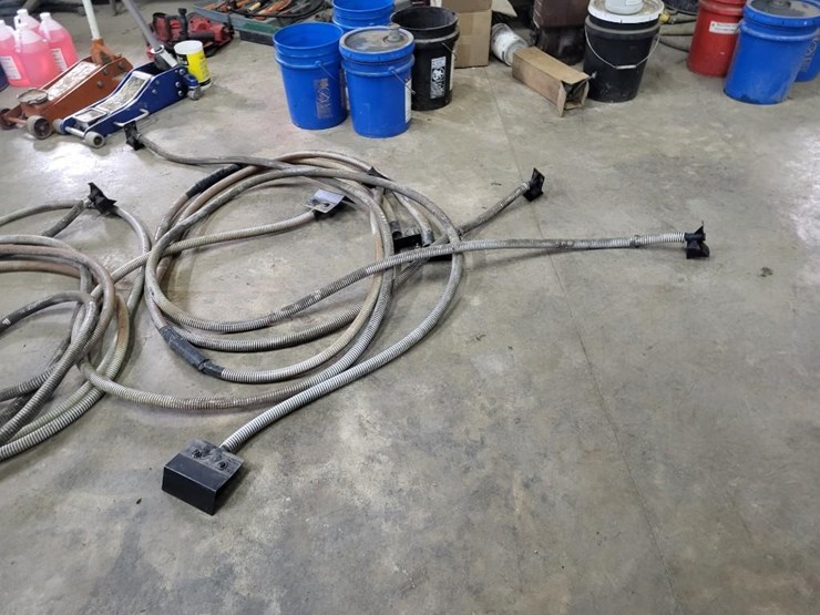 gandy-6290-68-orbital-air-seeder-image-24