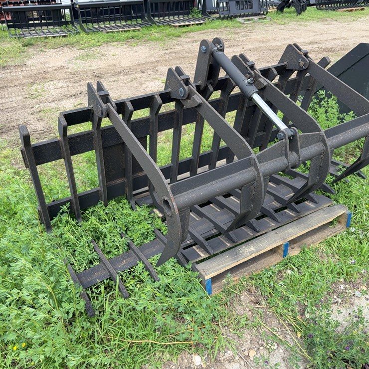 Grapple Rock Bucket