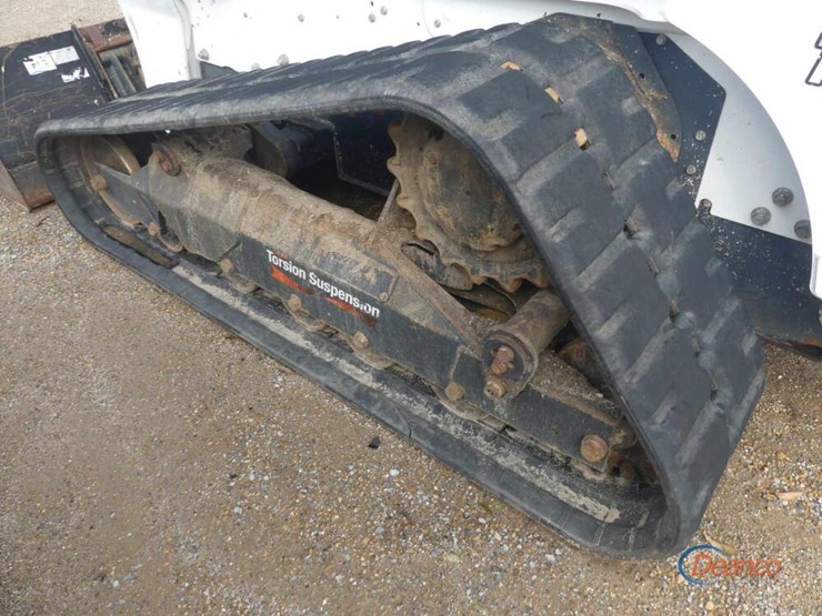 2022-bobcat-t870-image-4