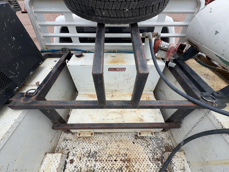 2008-ford-f-450-service-truck-image-31
