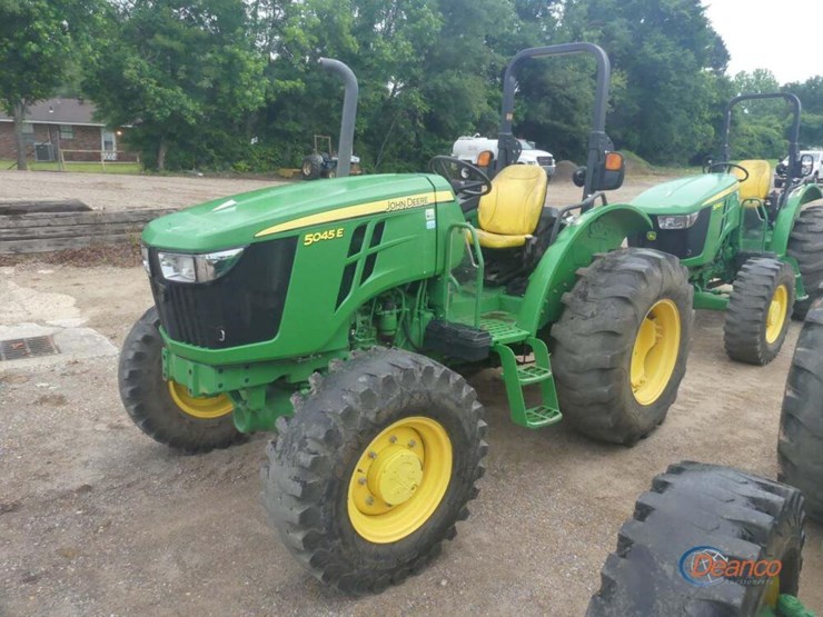 john-deere-5045e-image-15