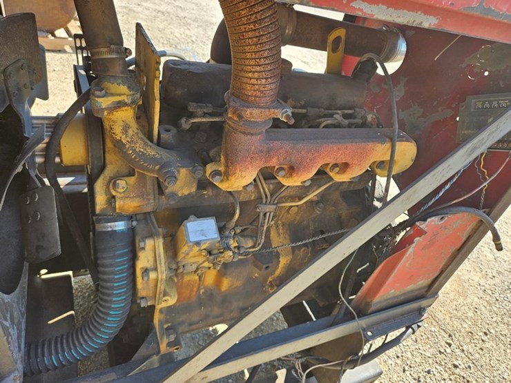 john-deere-4039-image-18