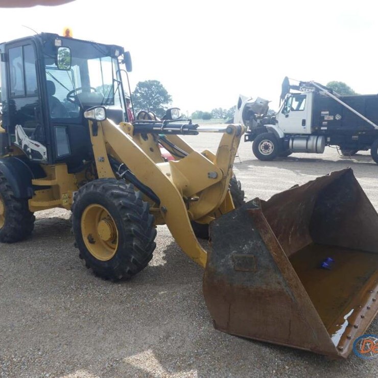 2014 CATERPILLAR 908H2