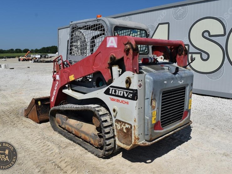 takeuchi-tl10v2-image-9