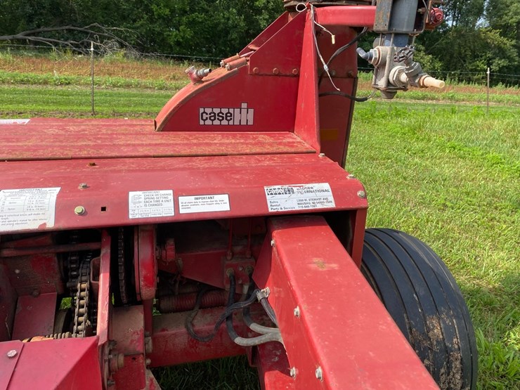 case-ih-881-forage-harvester-image-10