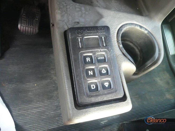 2014-kenworth-t800-image-19