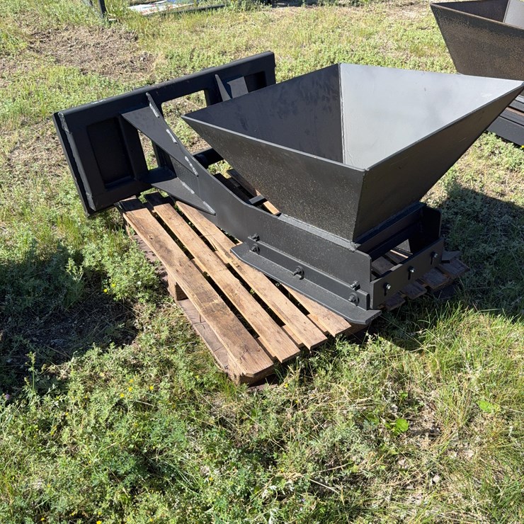 Self-Dumping Hopper Bucket