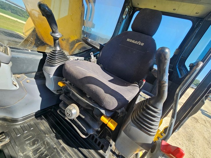 2006-komatsu-pc300-lc-image-79