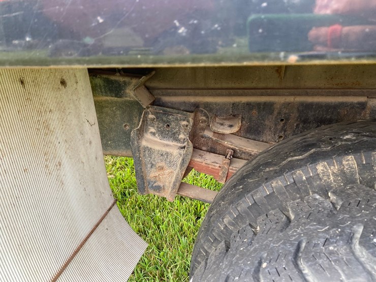 ih-1700-grain-truck-image-32