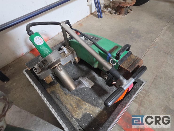 leister-varimat-v2-hot-air-welder-image-2