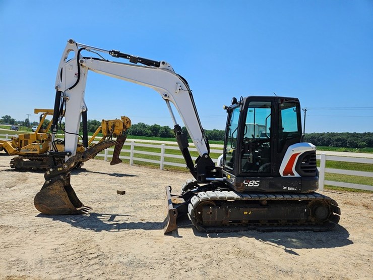 bobcat-e85-image-2