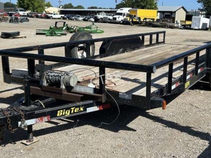 2008-big-tex-pipe-trailer-image-1