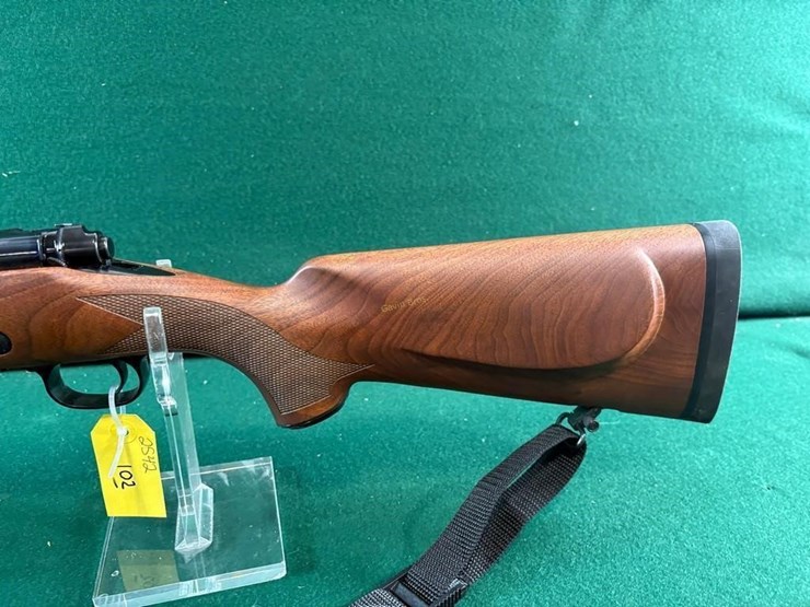 winchester-mdl.70-30-06-sprg-rifle-image-11