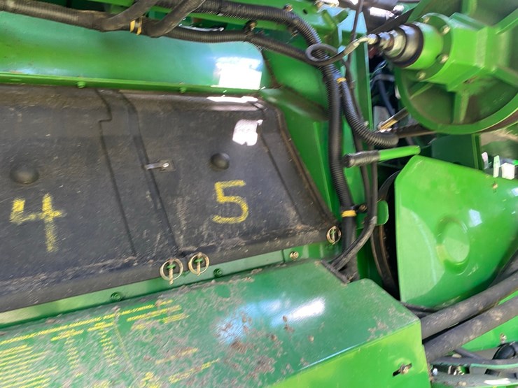 john-deere-9670-combine-4x4-image-48