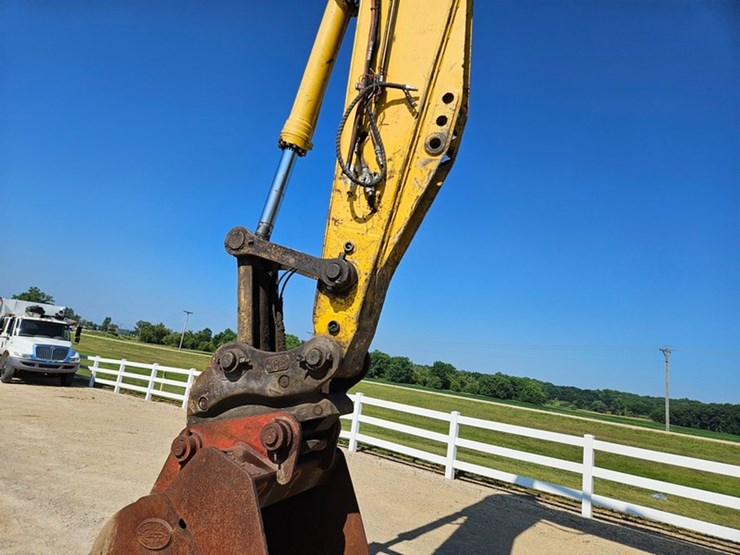 2006-komatsu-pc300-lc-image-15