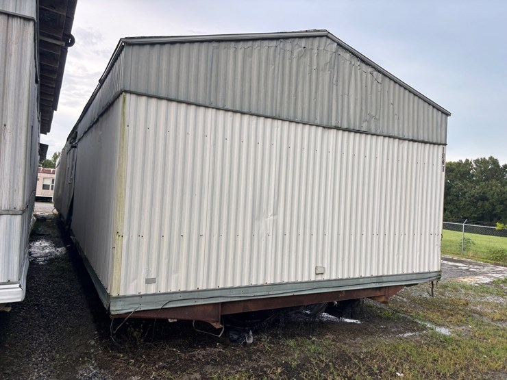 #306-•-mobile-home-image-8