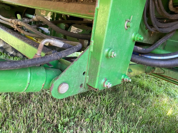 john-deere-9670-combine-4x4-image-11
