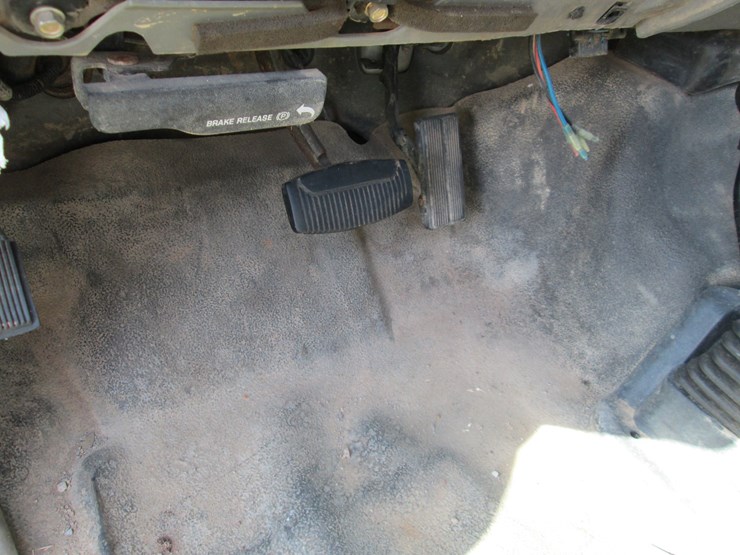2004-ford-f350-image-19