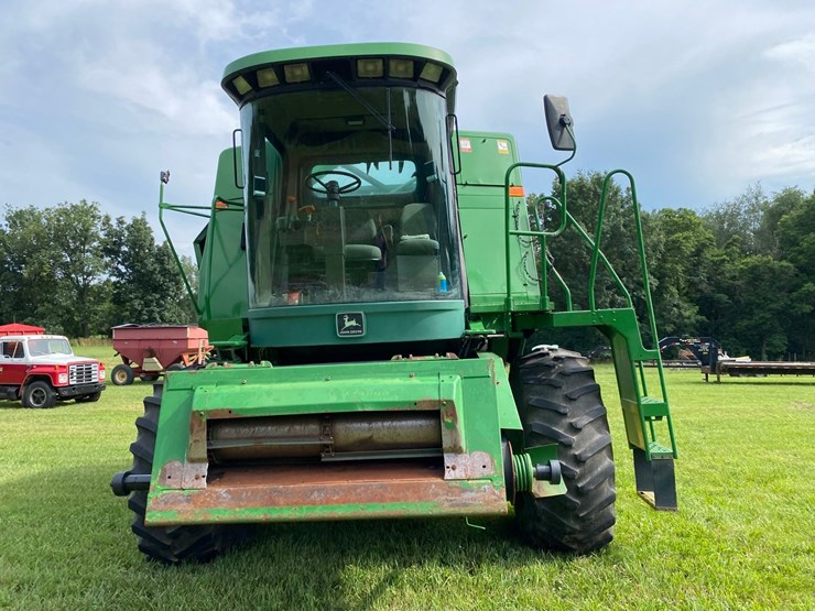 john-deere-9400-image-2