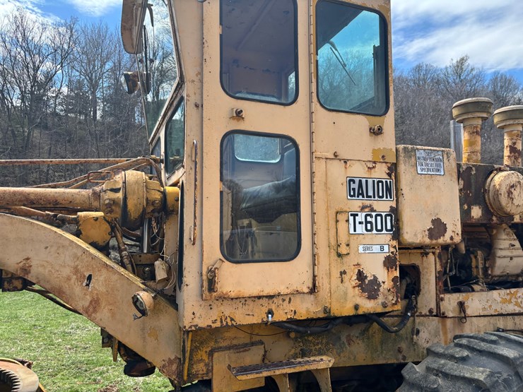 caterpillar-d3c-xl-image-9