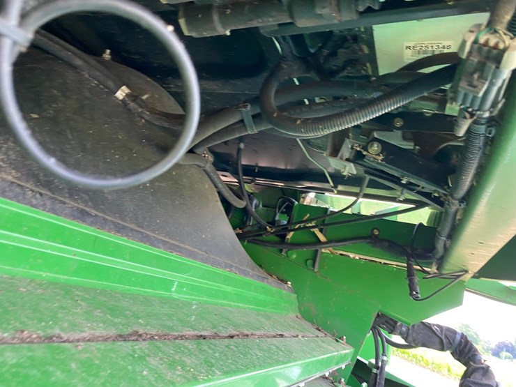 john-deere-9670-combine-4x4-image-20
