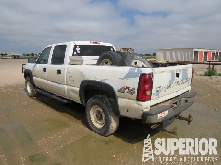 2006-chevrolet-silverado-2500hd-image-4