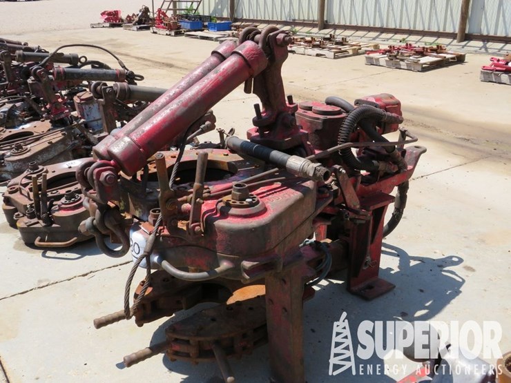 oil-country-hyd-tubing-tongs-image-2