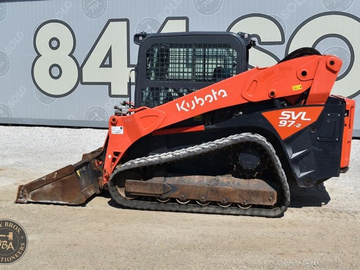2021-kubota-svl97-2-image-3