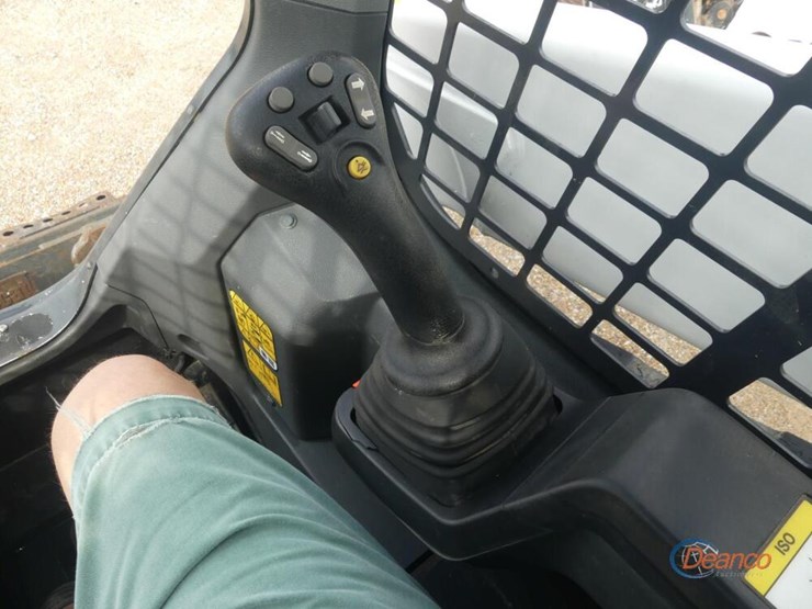 2024-bobcat-t66-image-11