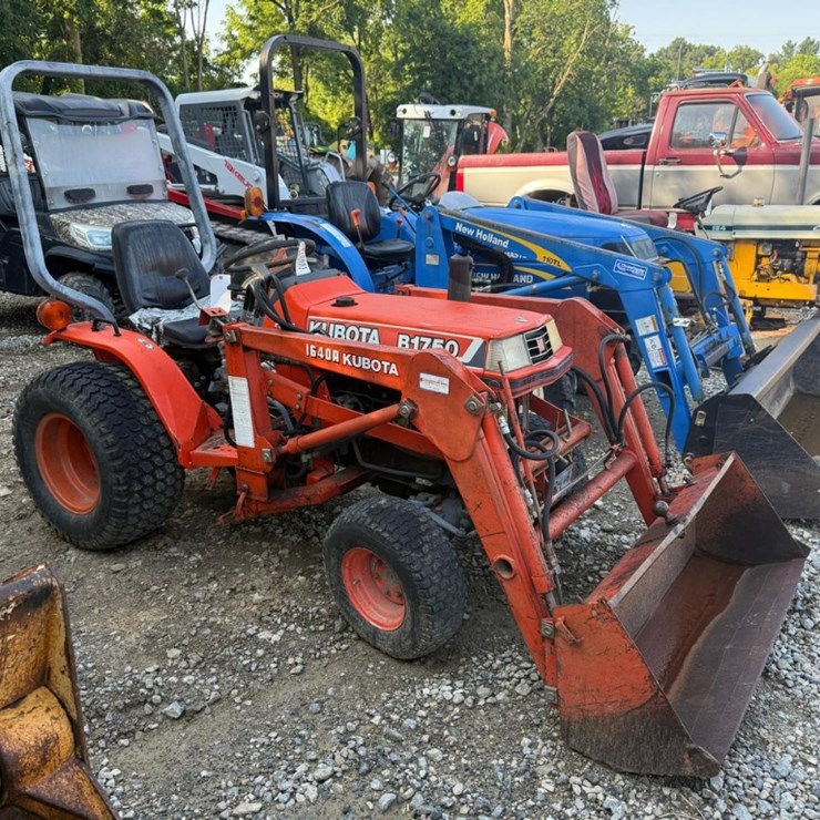 KUBOTA B1750