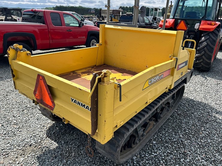 2013-yanmar-c30-image-11