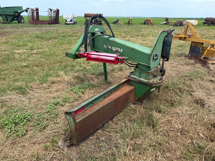 john-deere-10-image-4