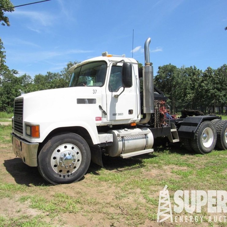 2006 MACK CHN613
