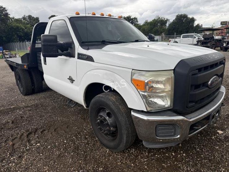 2016-ford-f350-xl-image-3