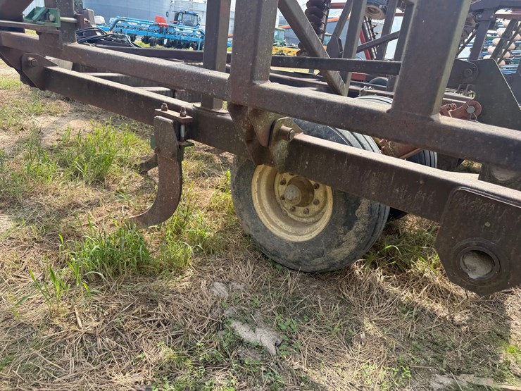 #51911-•-30'-chisel-plow-inv#51911-image-39