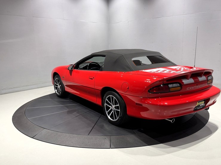 #1517-•-2002-chevrolet-camaro-ss-image-5