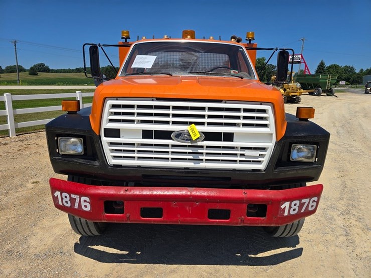 1991-ford-f700-image-9